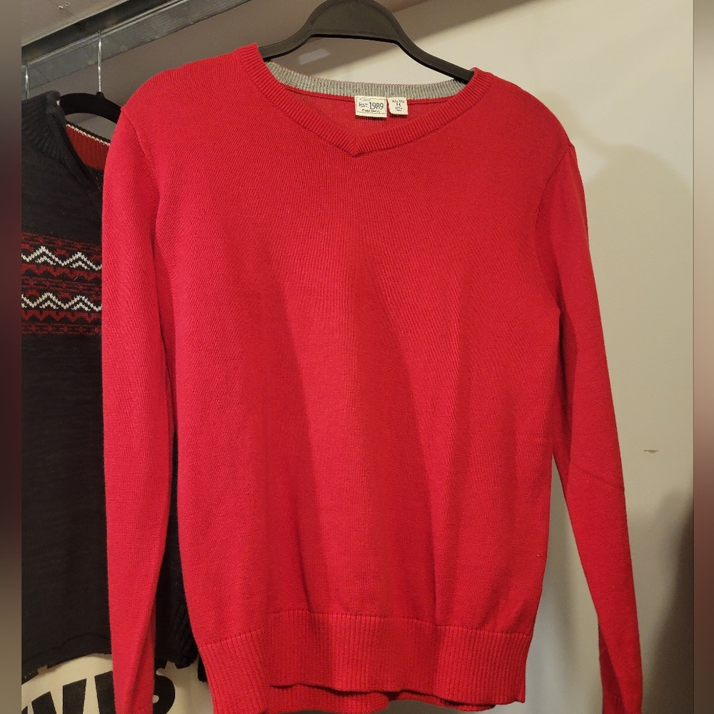 Sale❗️CHILDREN'S PLACE red vneck sweater. Xl 14 kids - Picture 3 of 7